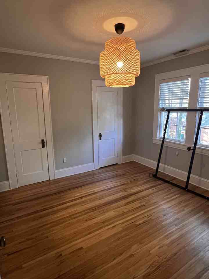 124 N Laurel Ave #3 - Photo 6 of 13