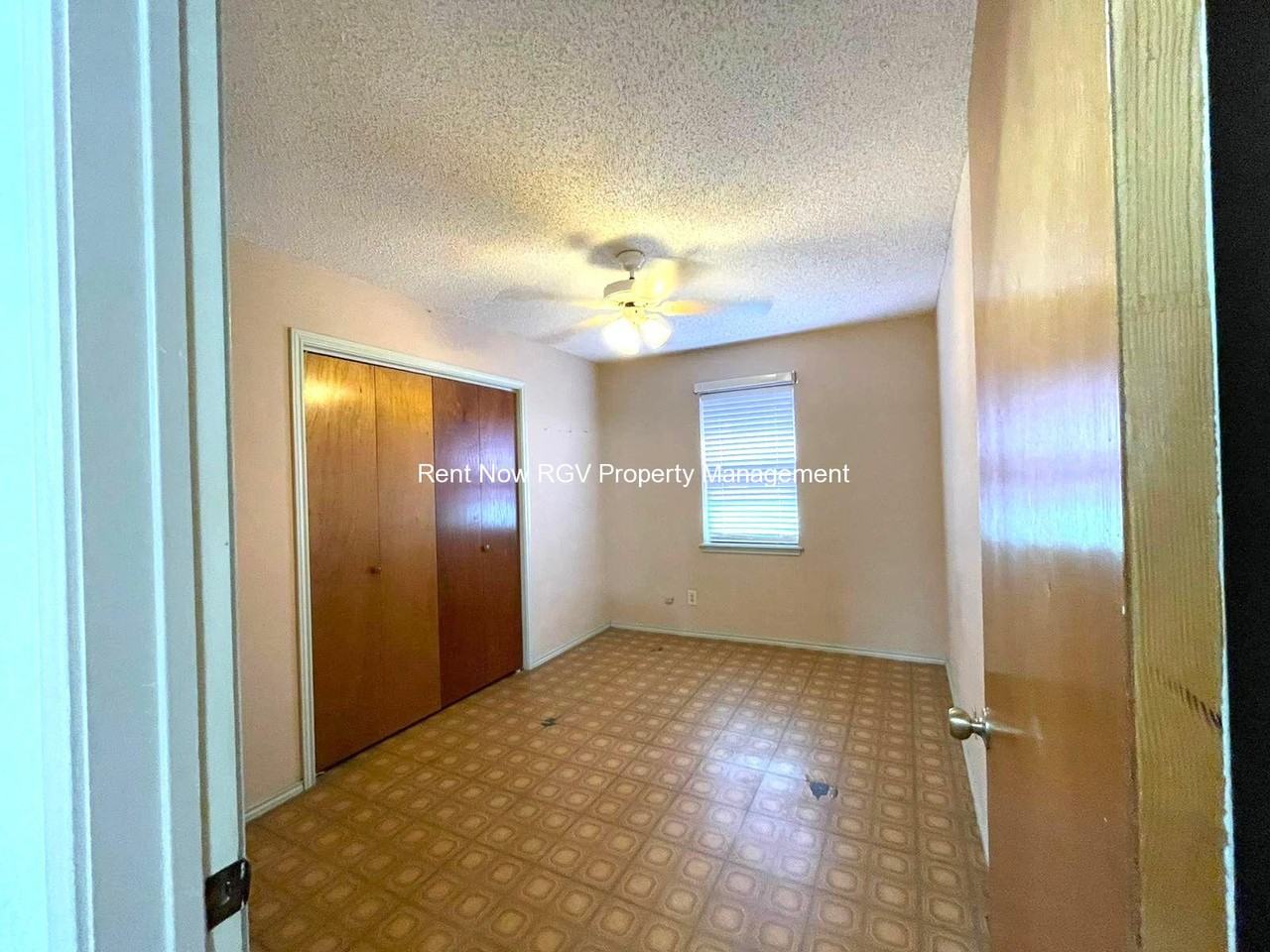 713 W Green Cir #NA - Photo 3 of 14