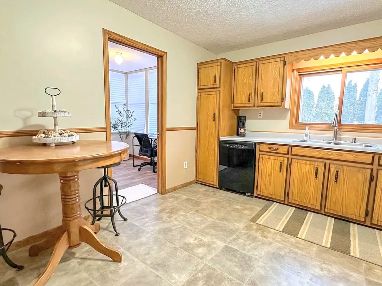 511 2nd St Se #NA - Photo 7 of 16