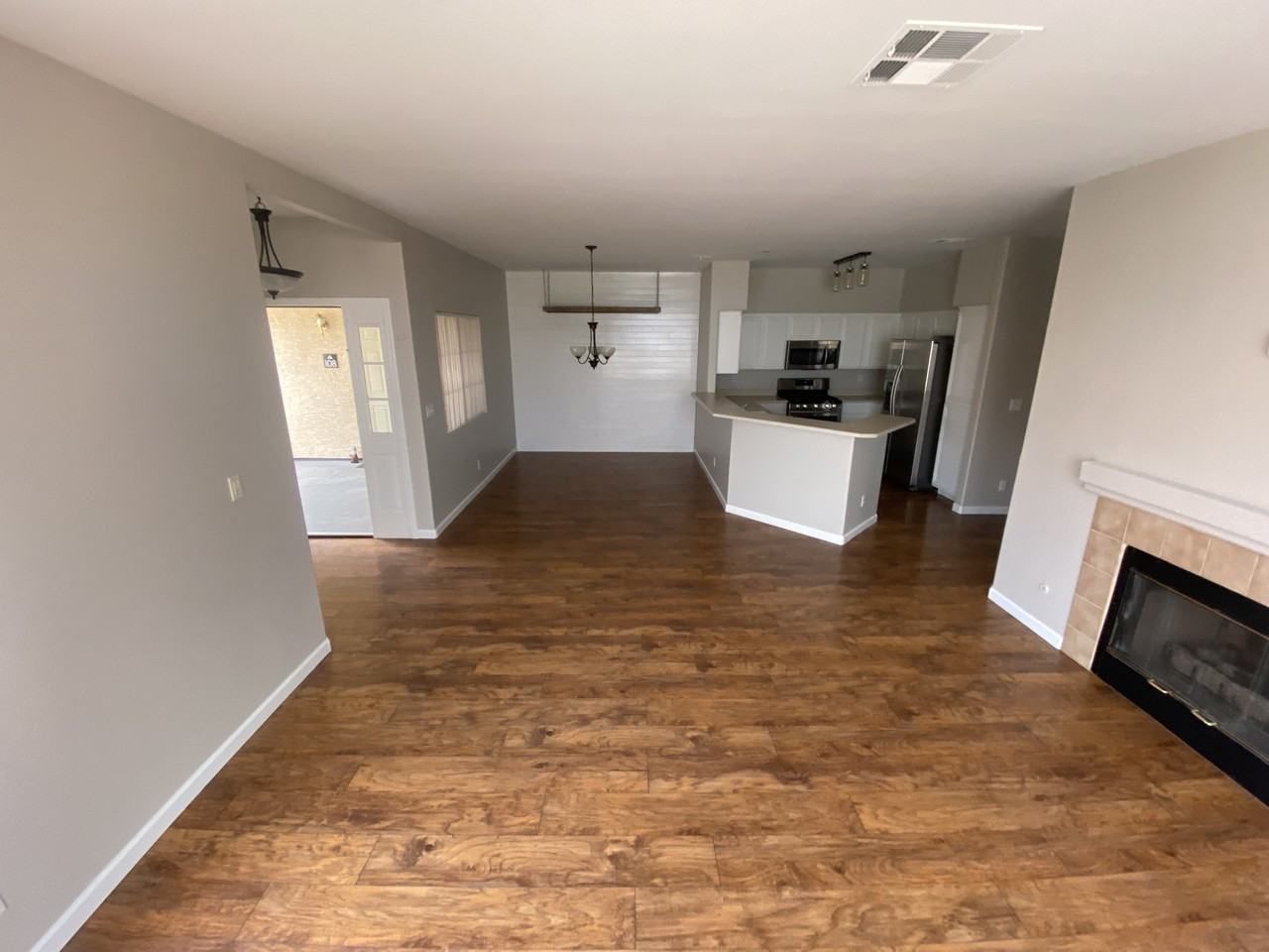 106 Lighthouse Dr #106 - Photo 3 of 9