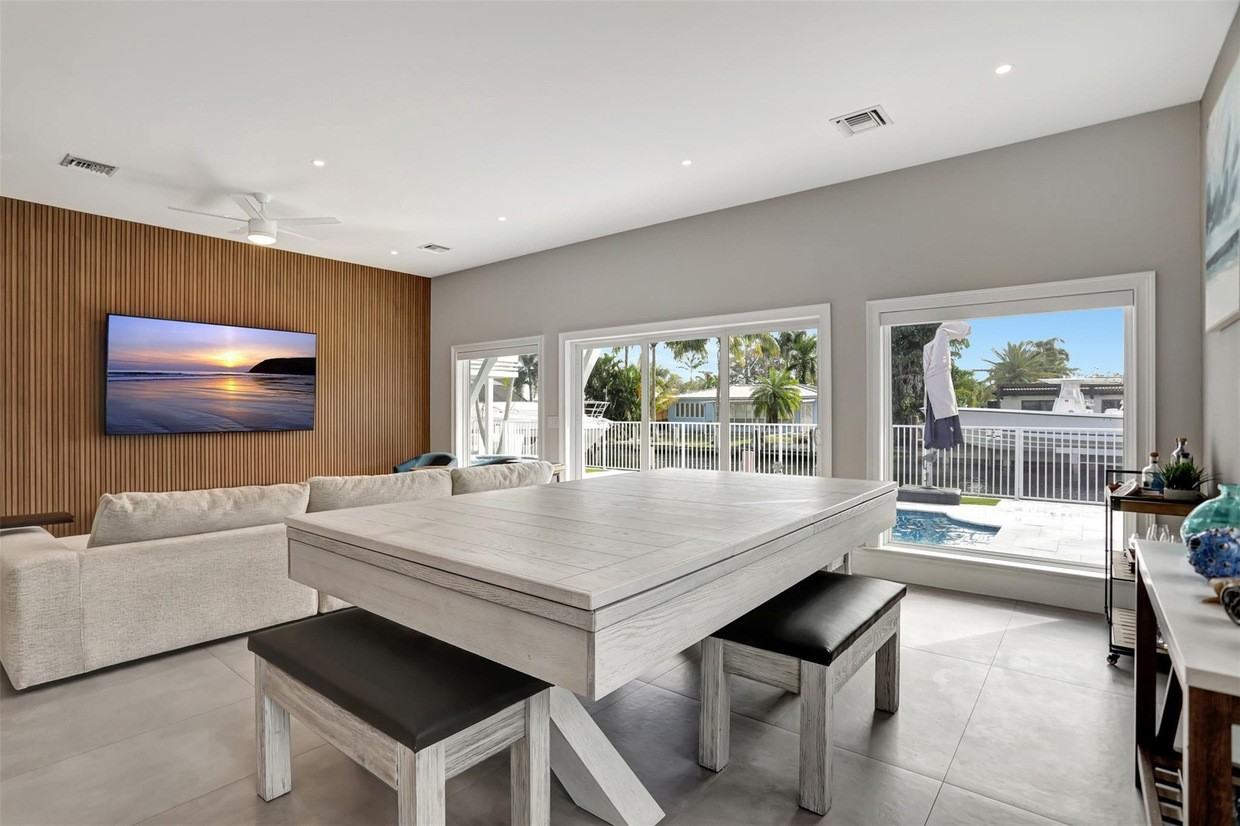 1304 Mandarin Isle #NA - Photo 7 of 37