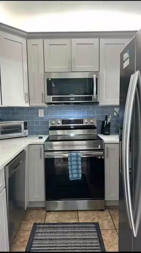 1027 W Beach Blvd #313 - Photo 6 of 30