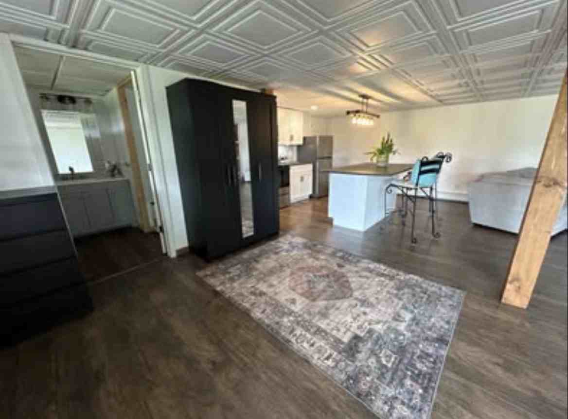 4 Van Ave #B - Photo 6 of 15