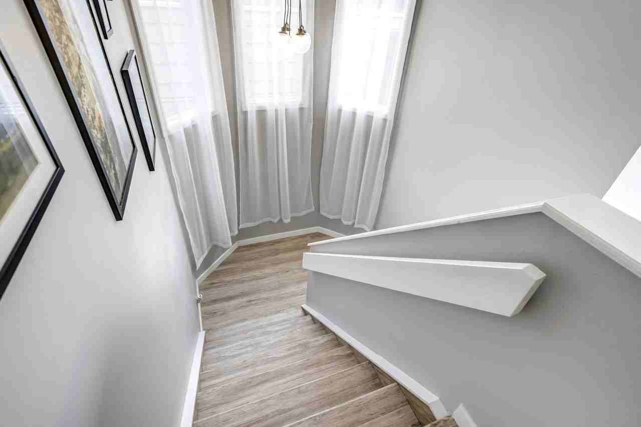 424 W Rockrimmon Blvd #H - Photo 4 of 23