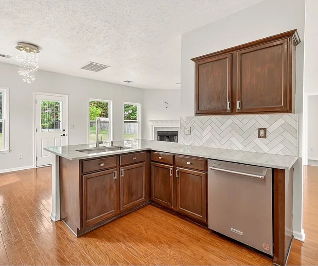 7296 Autumn Crossing Way #NA - Photo 3 of 17
