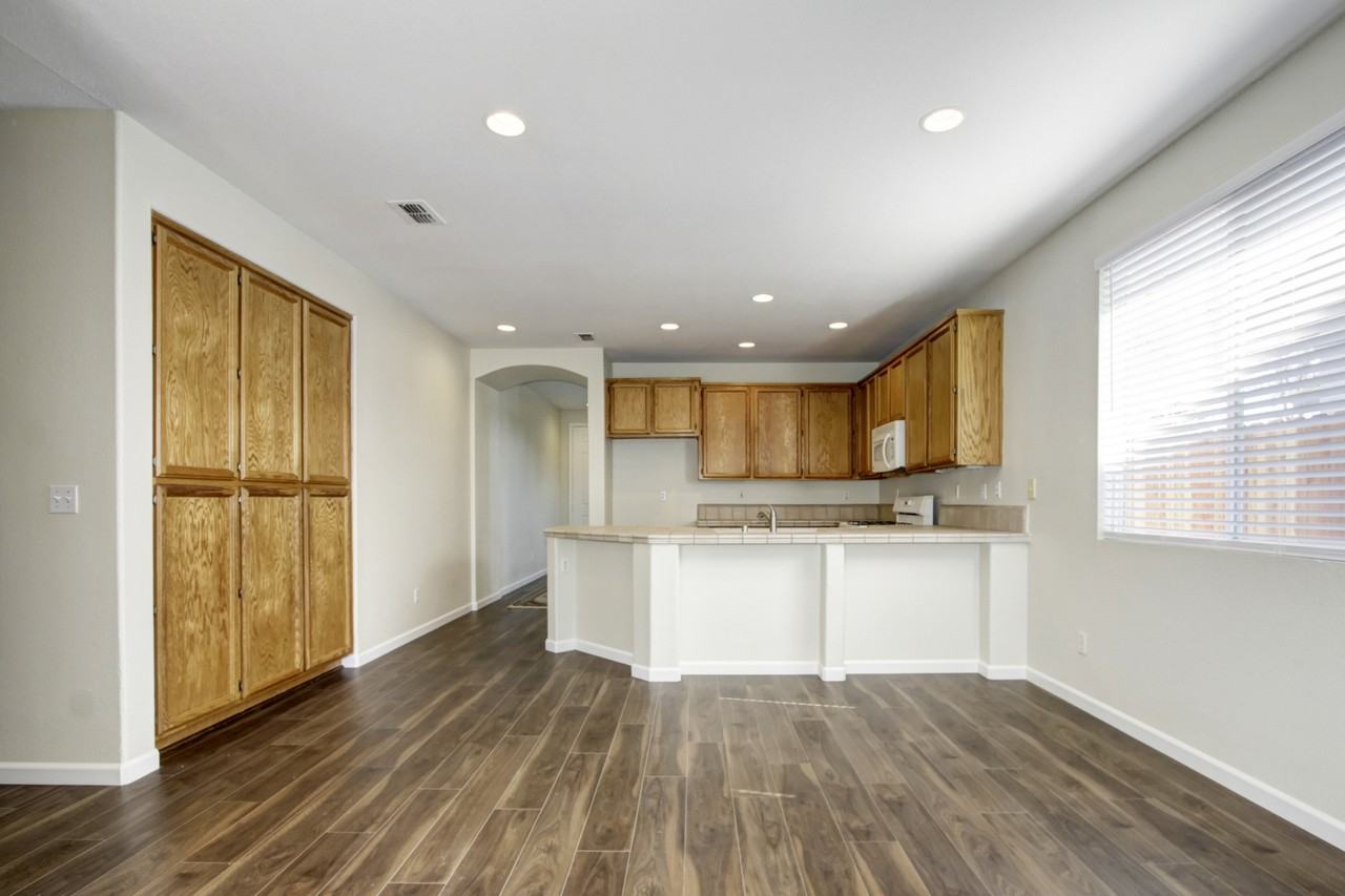 3484 Kauai Rd #NA - Photo 2 of 12