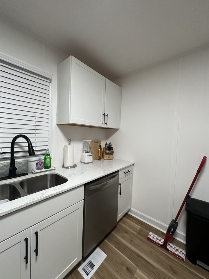 105 Bordeaux St #NA - Photo 4 of 17