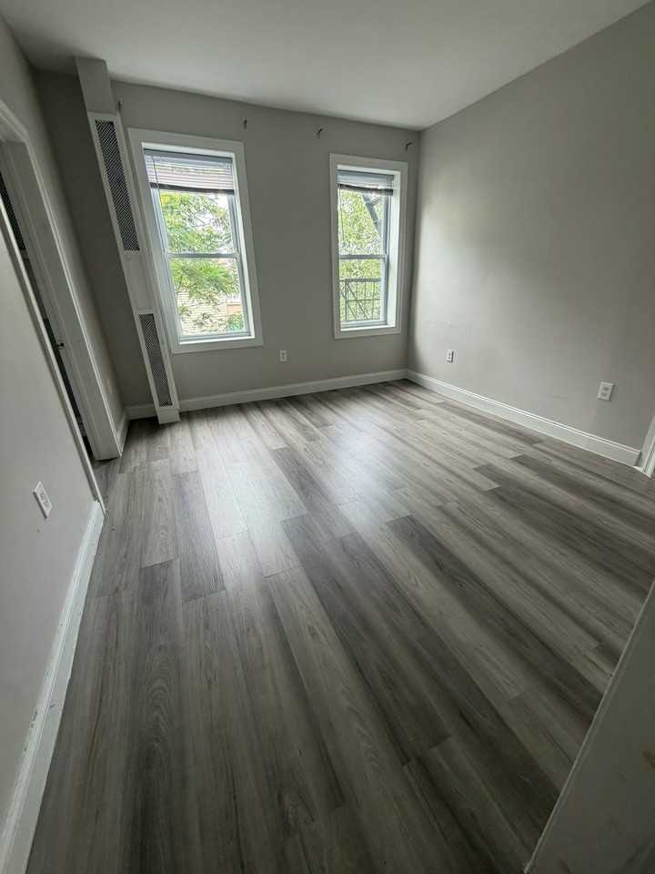 6119 Park Ave #B4 - Photo 2 of 8