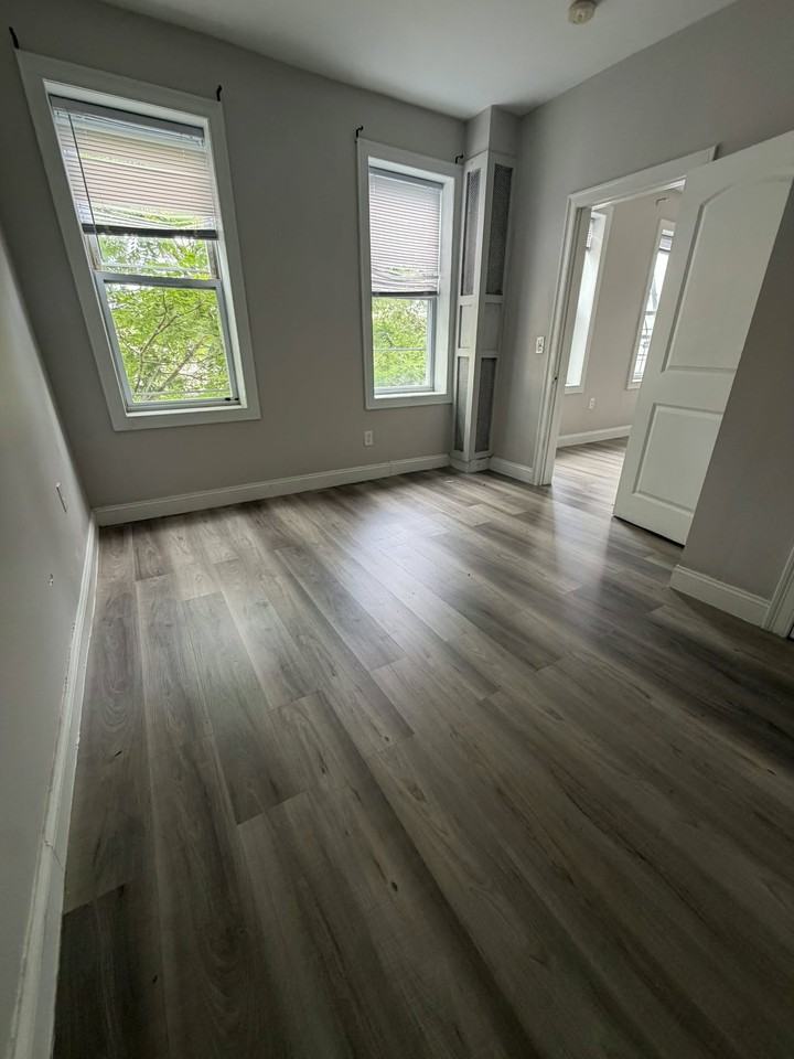 6119 Park Ave #B4 - Photo 3 of 8
