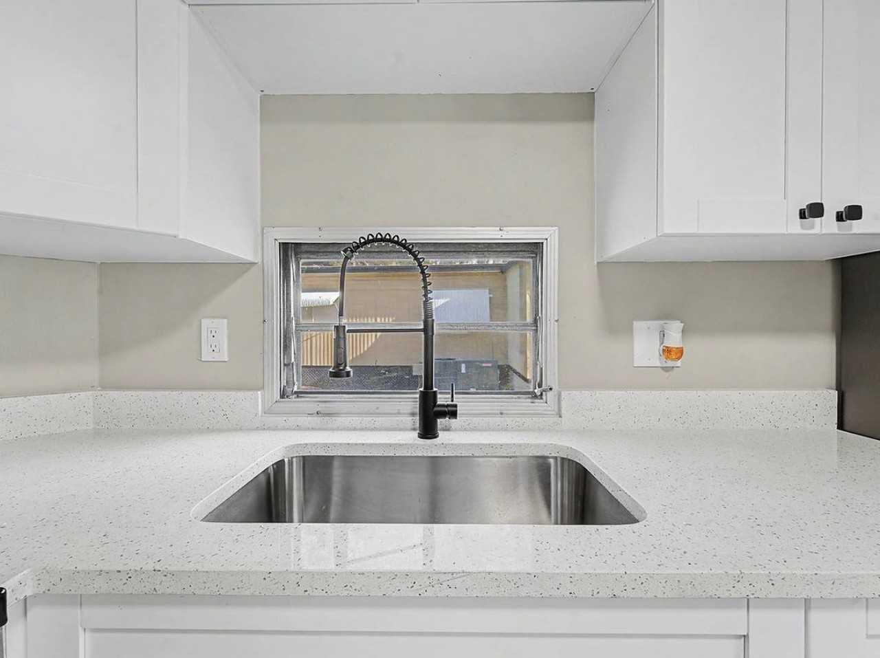 5053 Dunedin St #NA - Photo 4 of 20