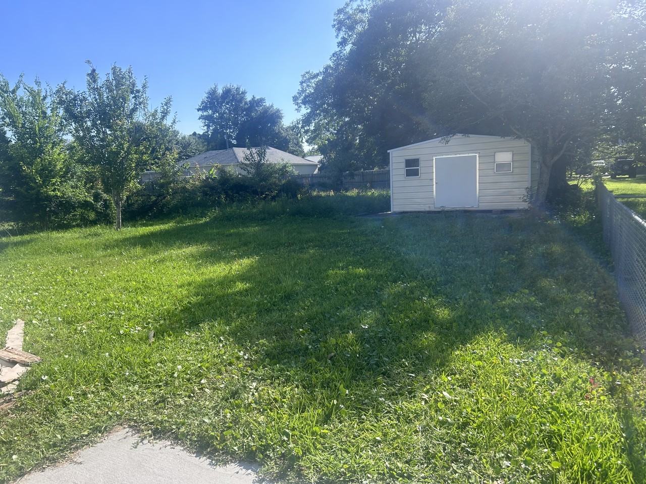 169 Dorries St #NA - Photo 4 of 20