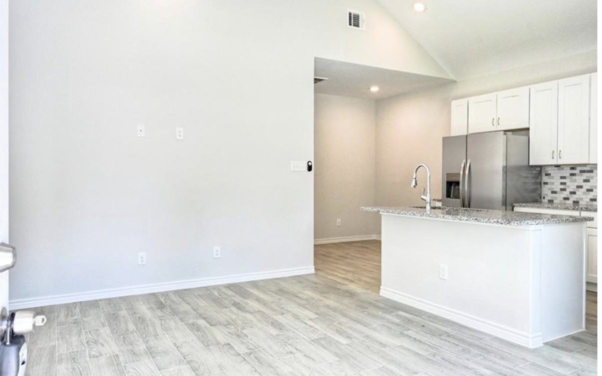 9826 Arbor Oak - Photo 7 of 11