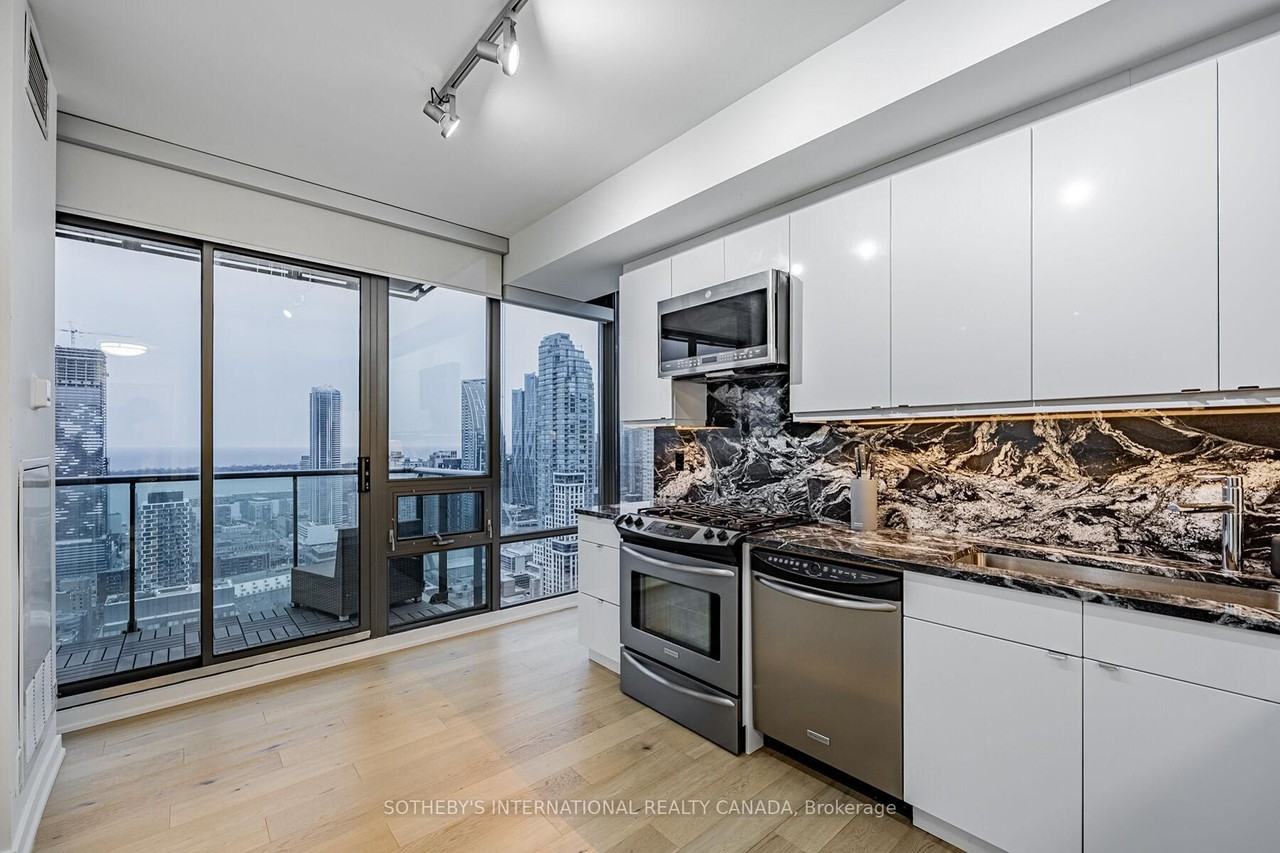 33 Lombard Street - Photo 9