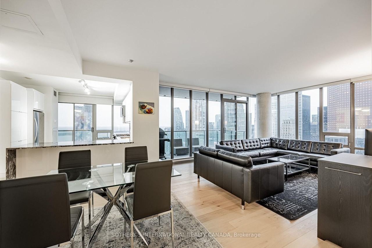 33 Lombard Street #4301 - Photo 6 of 37