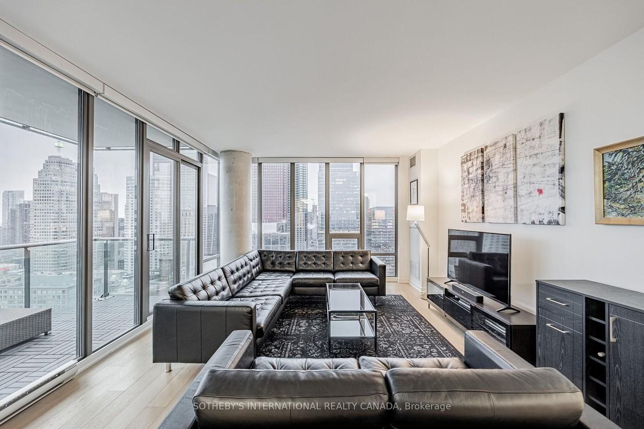 33 Lombard Street #4301 - Photo 5 of 37