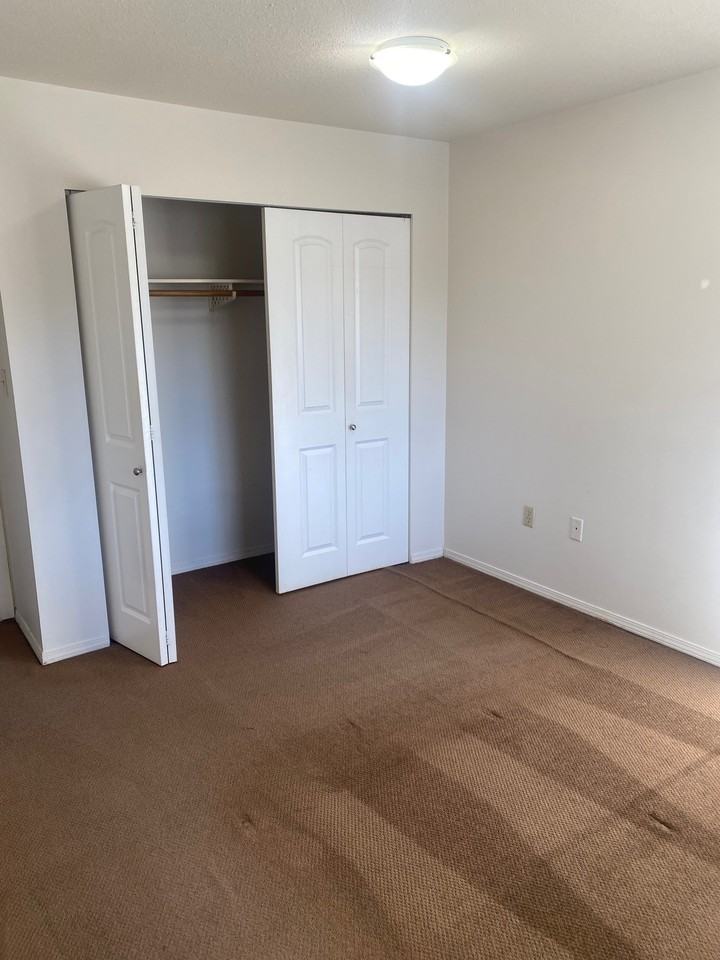 33379 Marshall Road #212 - Photo 6 of 10