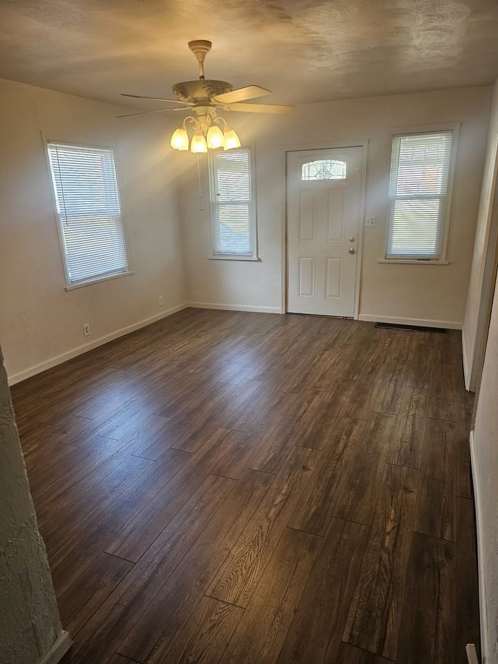 120 N Upland Ave #NA - Photo 2 of 10