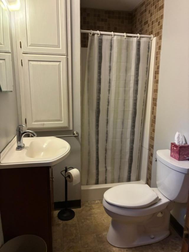 201 S Ives St #NA - Photo 6 of 9
