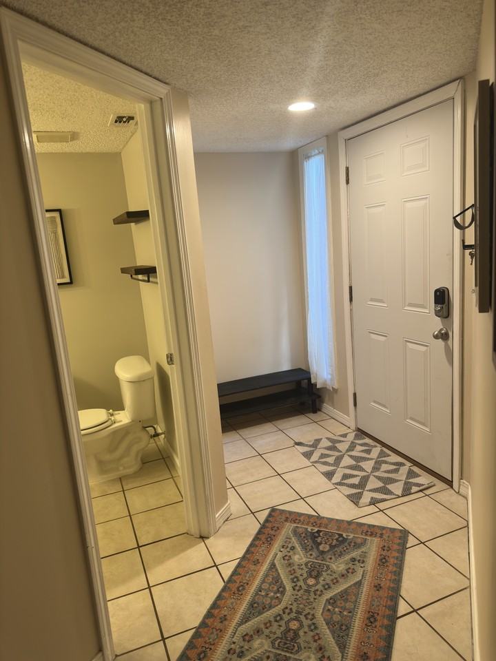 10116 Fromage Cir S #10116 - Photo 3 of 32