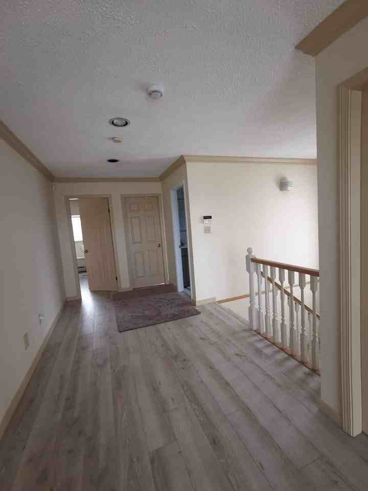 West King Edward Avenue - Photo 7 of 7