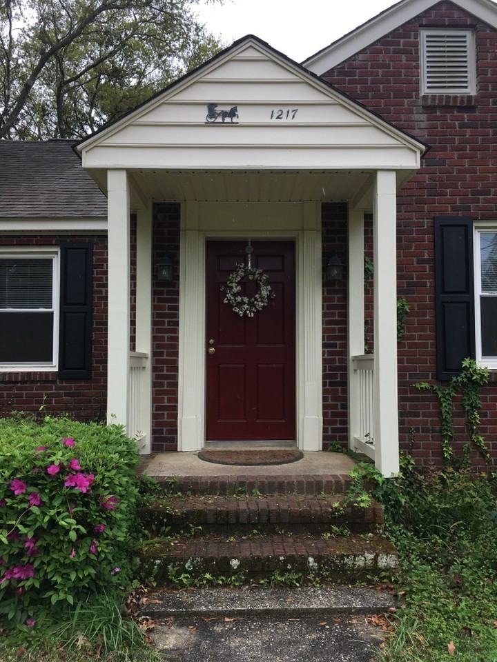 1217 Hollywood Dr #NA - Photo 2 of 13