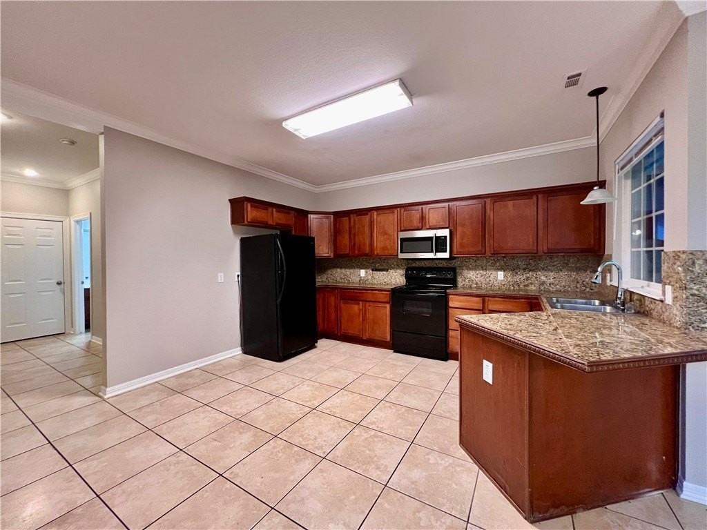 564 S Pierremont Dr - Photo 7 of 22