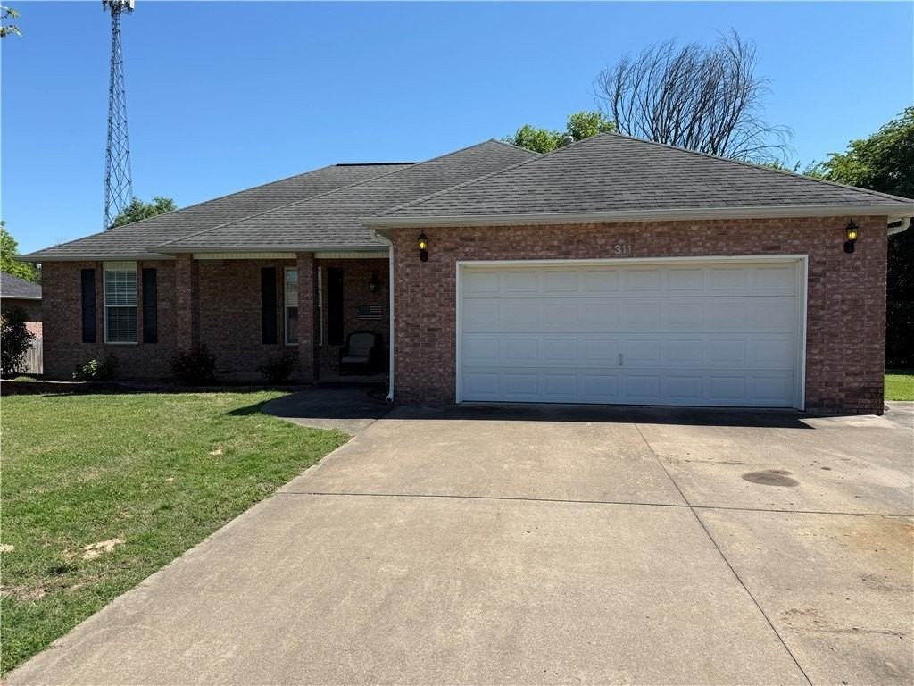 311 Wilson Dr - Photo 3 of 27