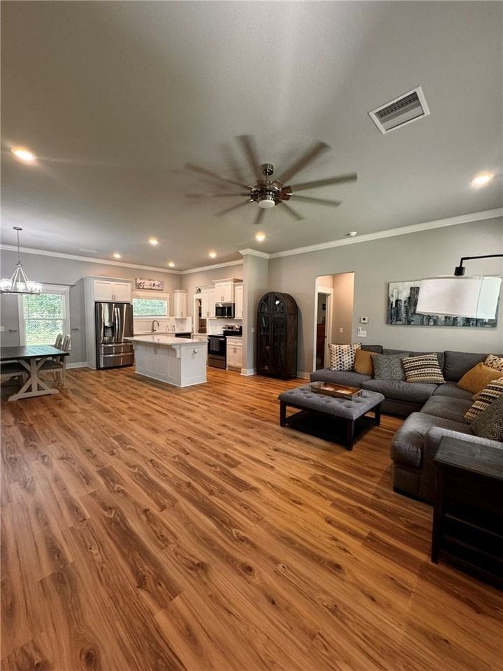 12 Hobkirk Dr - Photo 2 of 27