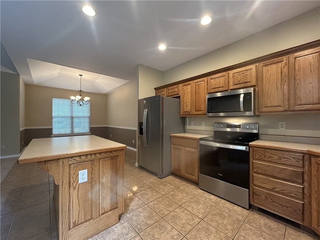 23 Morvan Dr - Photo 2 of 17