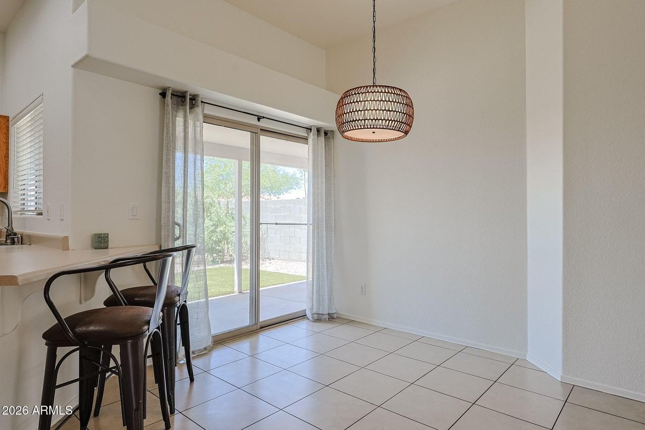 7993 W Zoe Ella Way - Photo 3 of 23
