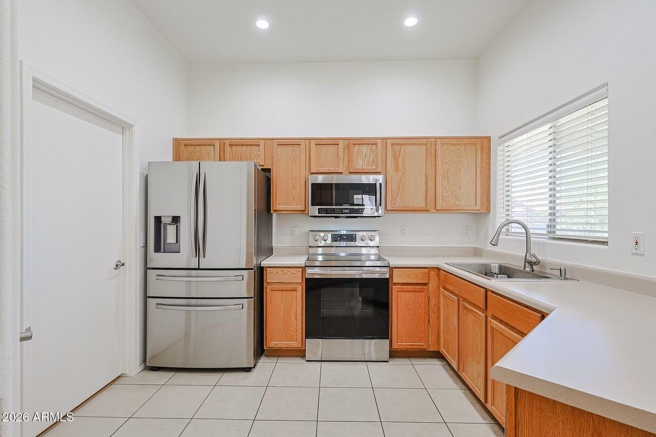 7993 W Zoe Ella Way - Photo 5 of 23
