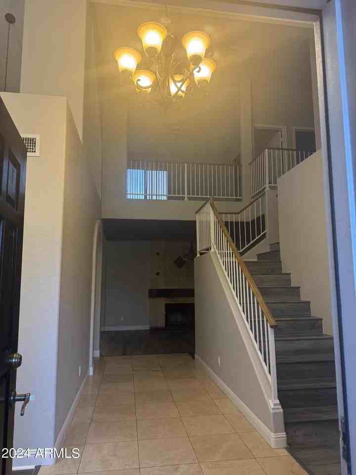 3216 N 109th Ave - Photo 2 of 17