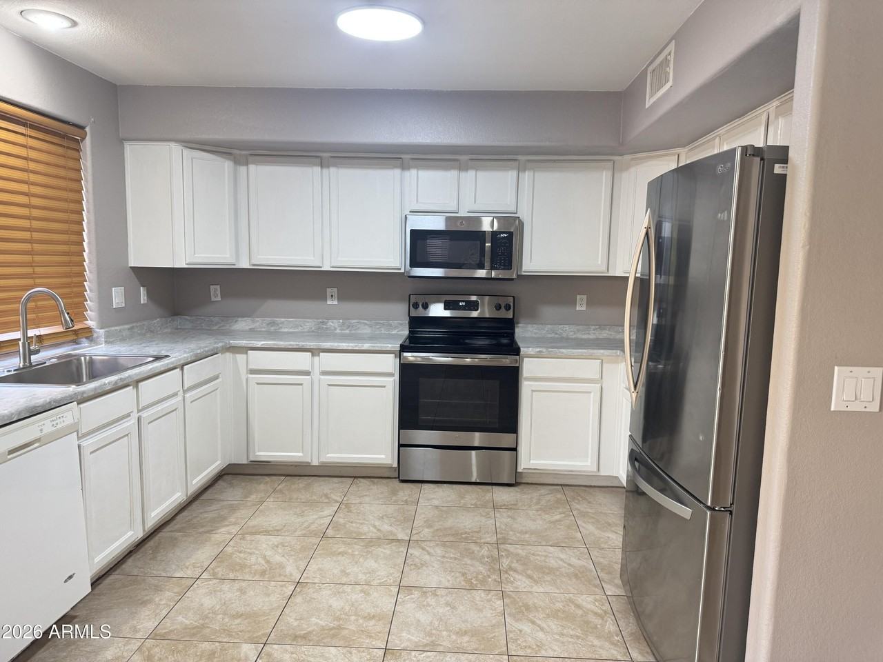 12741 W Desert Flower Rd - Photo 4 of 14