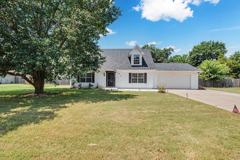25 Fieldcrest Cir - Photo 1 of 1