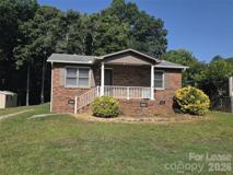 411 Town St - Photo 1 of 1