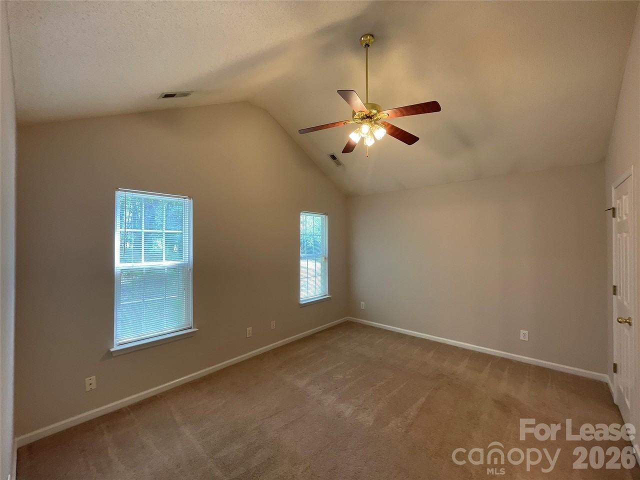 1100 Franklin Thomas Pl - Photo 7 of 10