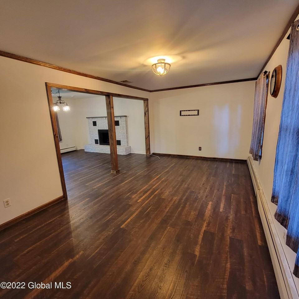 104 Serif Ln - Photo 6 of 19