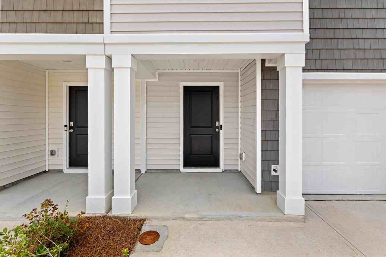 207 Cozy Brook Ct - Photo 3 of 48