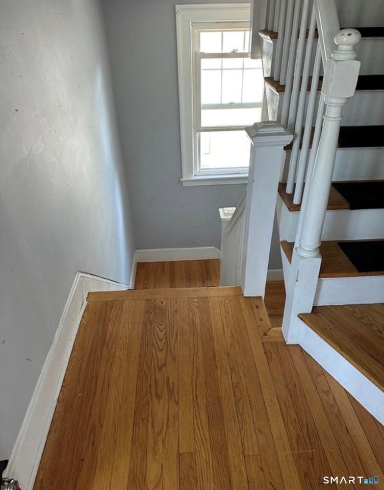 48 Ardmore Rd - Photo 5 of 13