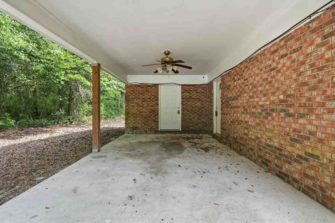 106 Andrews Ave - Photo 6 of 43