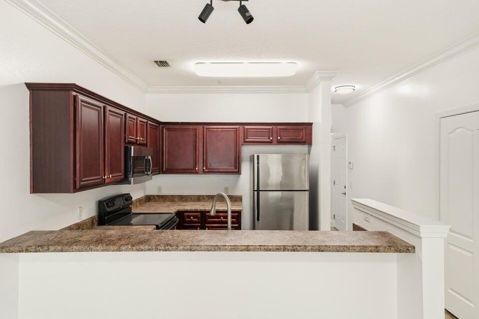 2168 Hadleigh Hills Ct - Photo 5 of 33