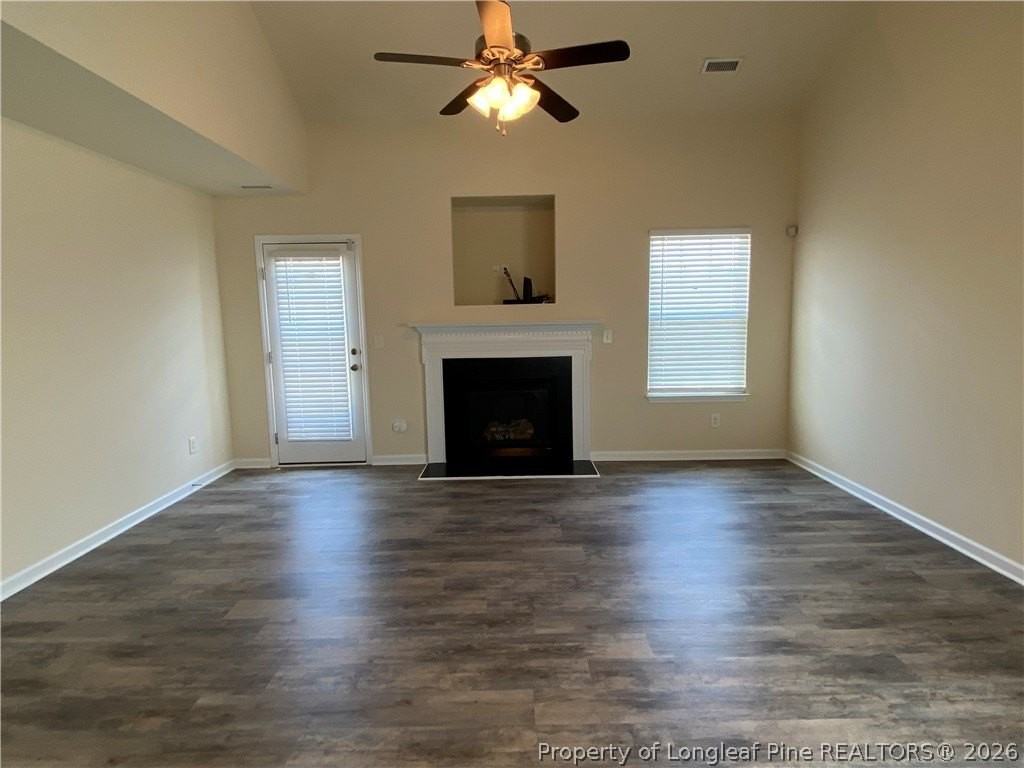 233 Palace Green Ln - Photo 4 of 18