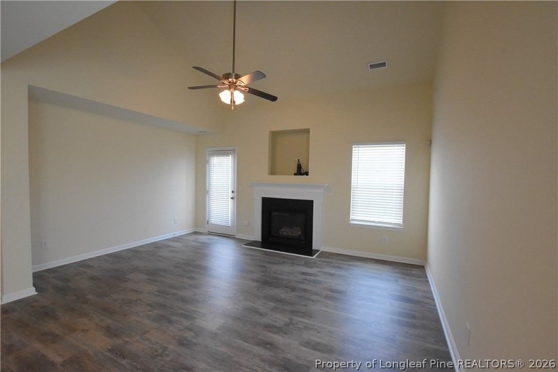 233 Palace Green Ln - Photo 5 of 18