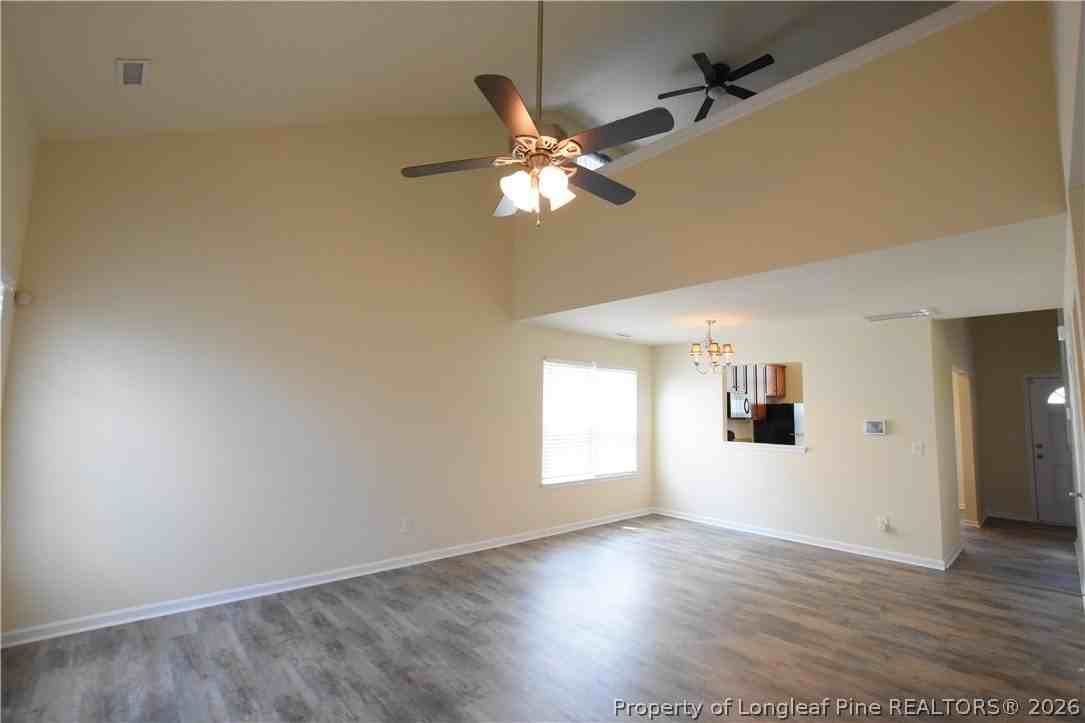 233 Palace Green Ln - Photo 6 of 18