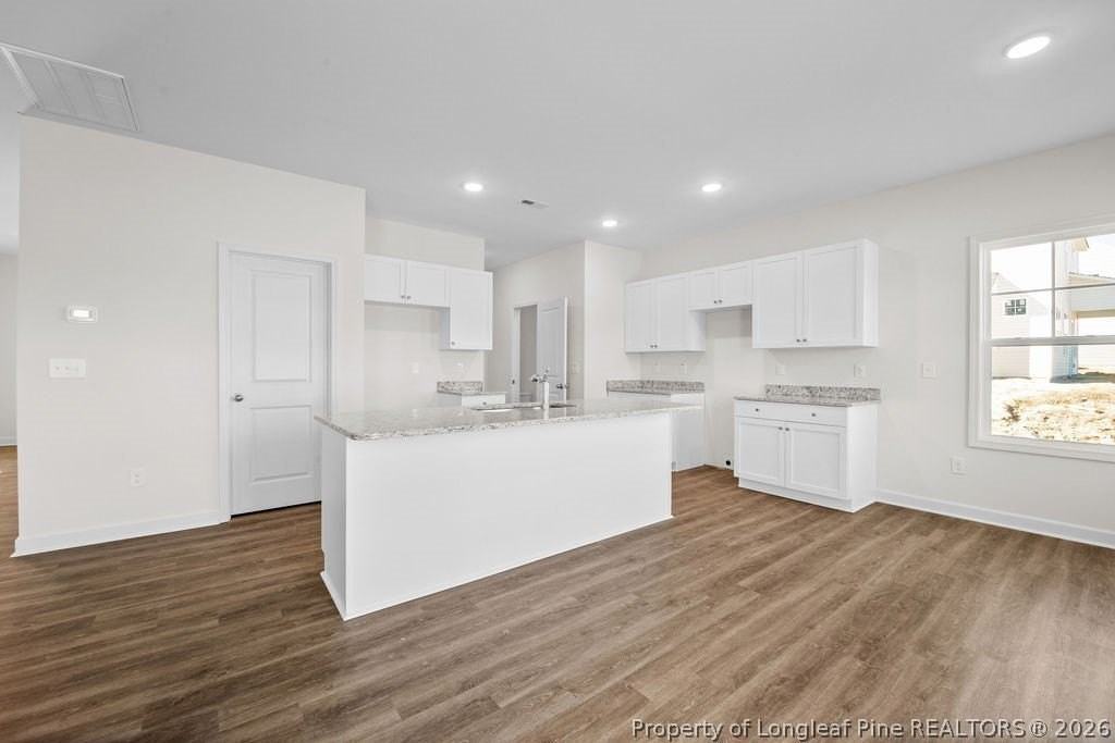 544 Ashley Hgts - Photo 6 of 25