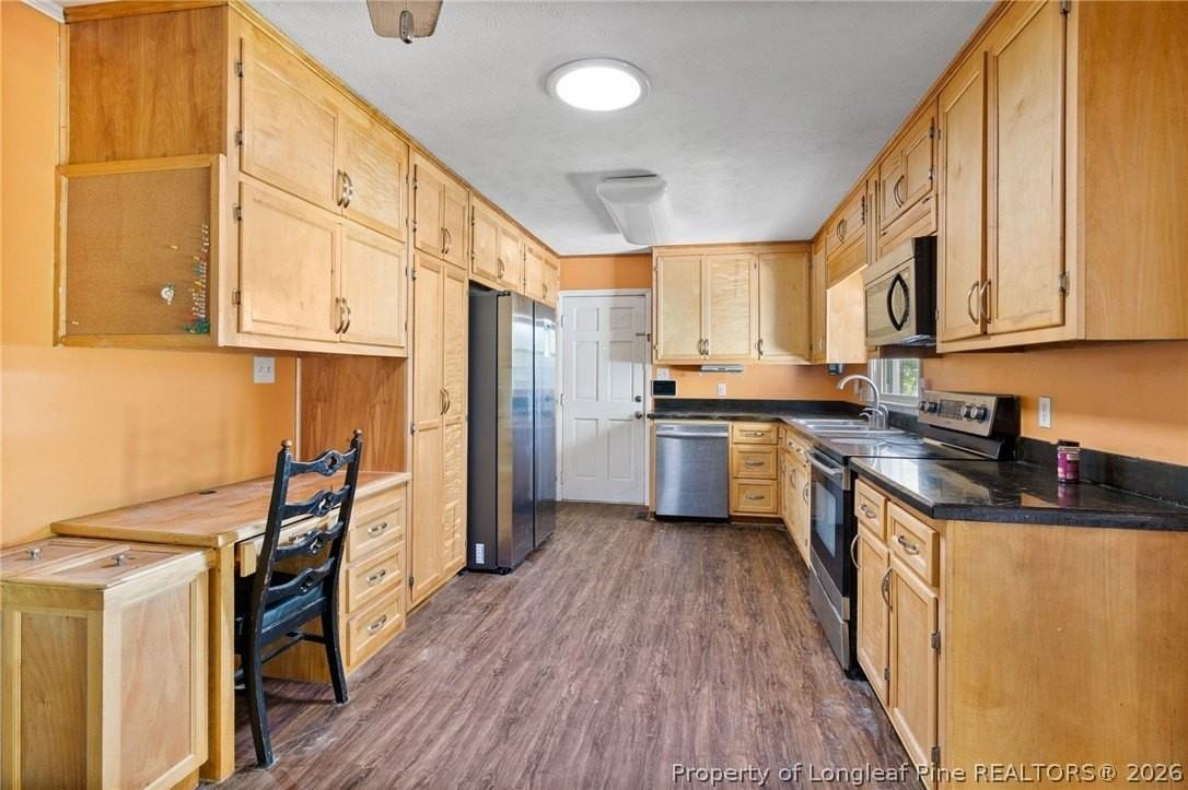 2815 Skycrest Dr - Photo 6 of 16