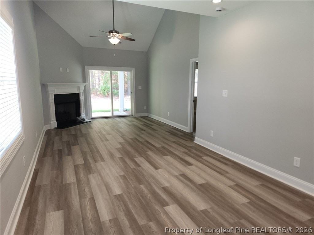 946 Kensington Park Rd - Photo 2 of 16