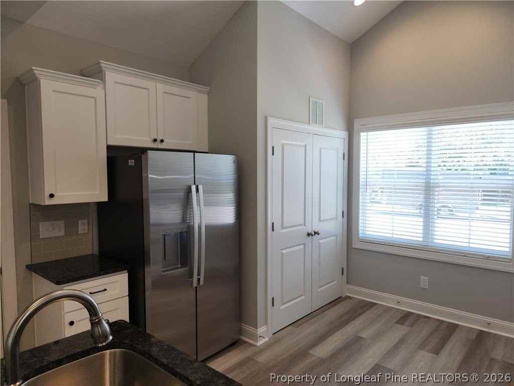 946 Kensington Park Rd - Photo 4 of 16