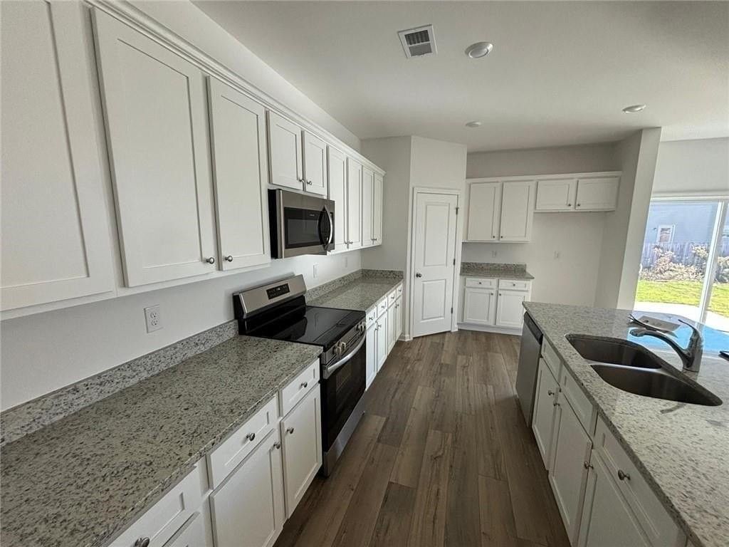 140 Red Maple Way Nw - Photo 7 of 20