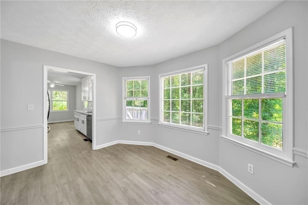 608 Wood Ridge Dr - Photo 7 of 35